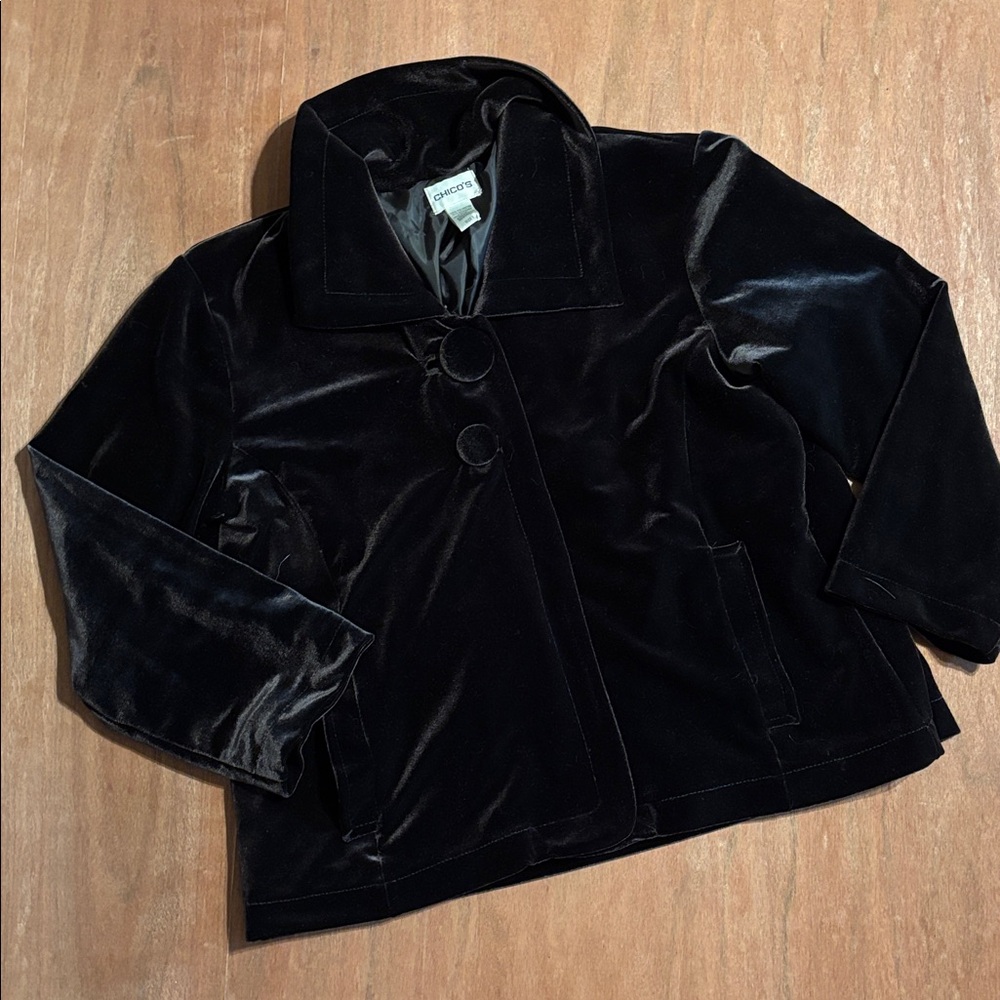 Chico's Velvet Blazer Deep Burgundy 2 Button Cropped Lined Elegant Sz 1- Medium